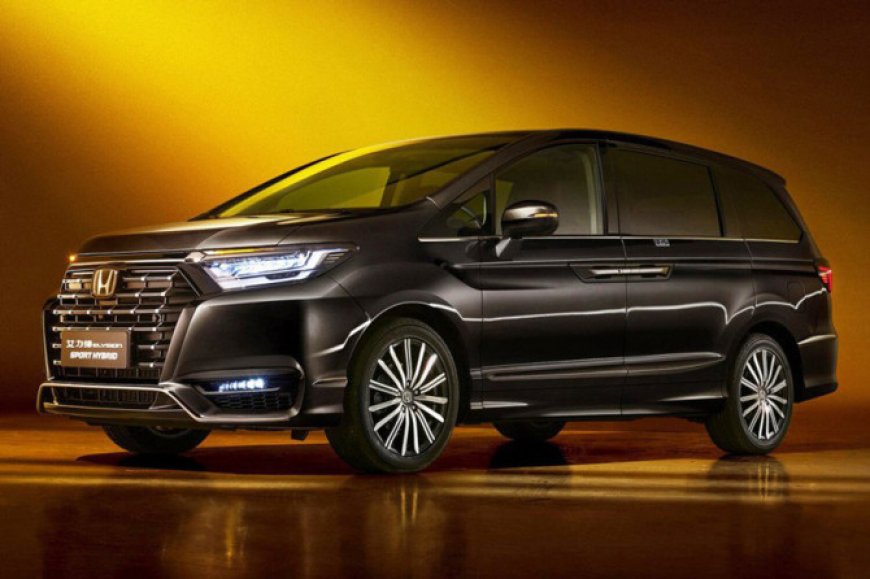 Örän oňaýly oturgyçly täzelenen “Honda Elysion” mikroawtobusy bary-ýogy 249,8 müň ýuana hödürlenýär